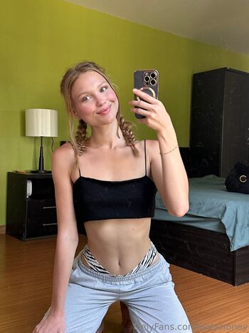 poly.honey
