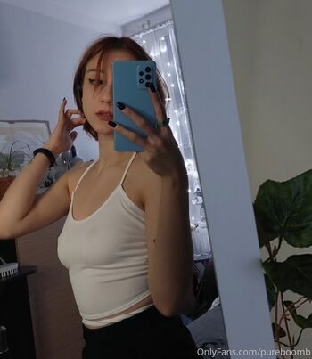 pure_carlyy