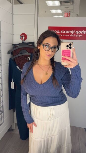 qveenjulia