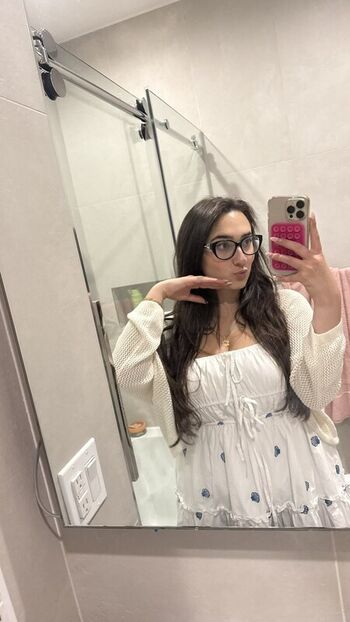 qveenjulia