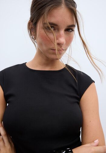 Rachelle Van Waardhuizen