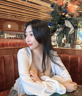 Rainy 以希 鐘小八