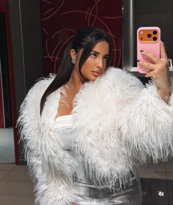 Full leaked Melanie g/ private onlyfans photo