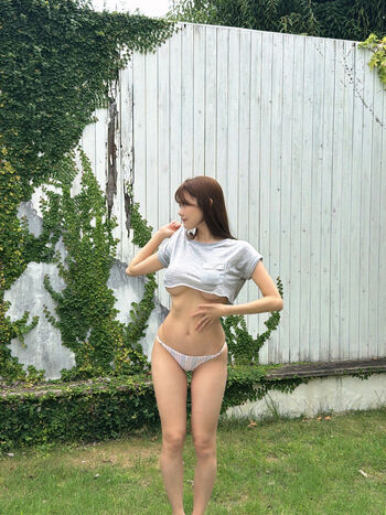 Rea Momosato