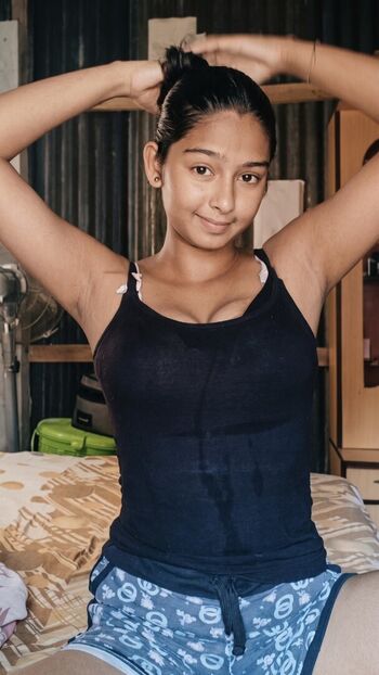 Riya_Das_6296