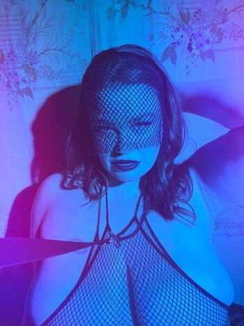 Ruby Roxx