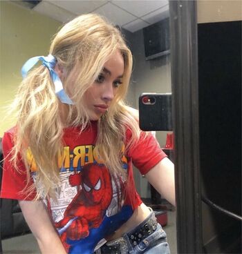 Sabrina Carpenter