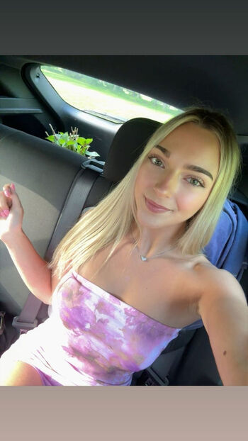 Full leaked Sadiebunny private onlyfans photo
