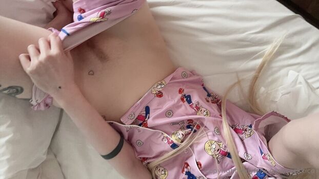 Full leaked Saekkico private onlyfans photo