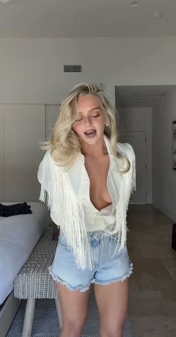 Samantha Riehl