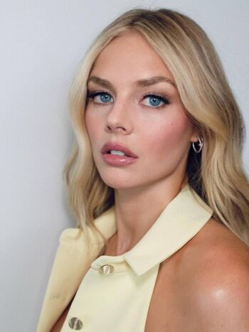 Samara Weaving