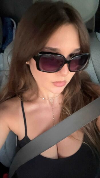 Sara Dobrik
