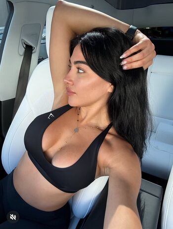 Sara Hesri