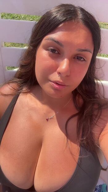 Sarettinablue