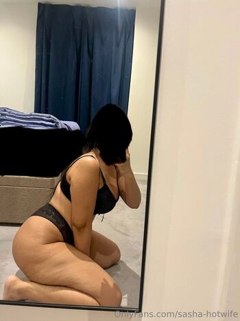 Sasha-hotwife