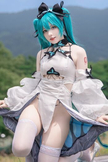 Saya Scarlet
