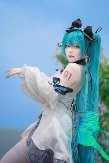 Saya Scarlet