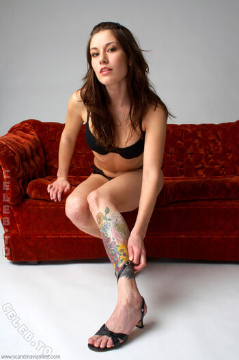 Scandinavian Feet