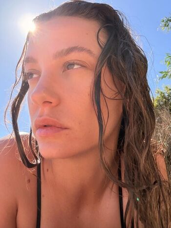 Serenay Sarıkaya