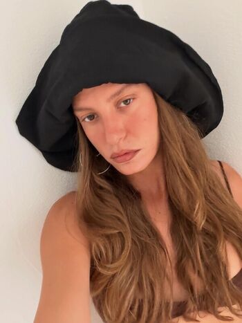 Serenay Sarıkaya