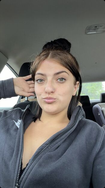 Shaniamarie03