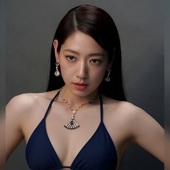 Shin Hye Park