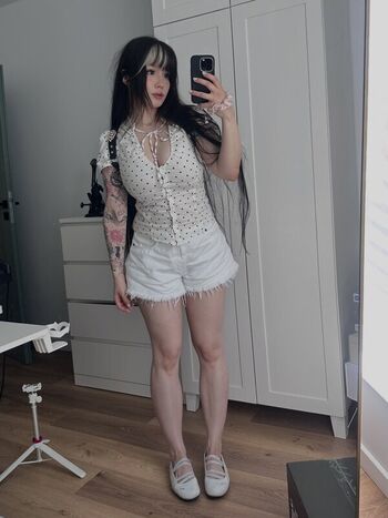 shini_waifu