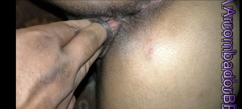 Show Your Girlfriend