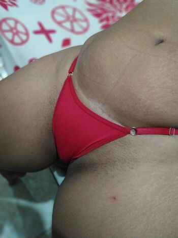 Full leaked Show your girlfriend private onlyfans photo