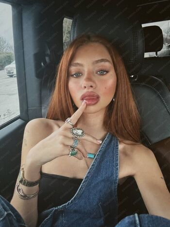 Sicily Rose