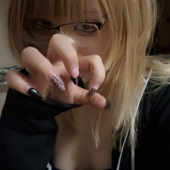 Full leaked Skynyster private onlyfans photo
