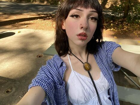 smallwoundedfawn
