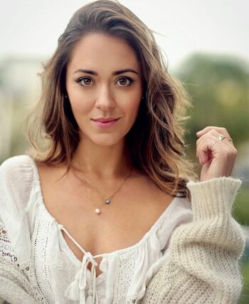 Susannah Fielding