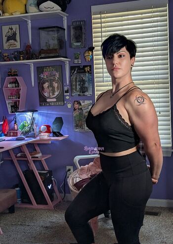 Synthetika Lynn