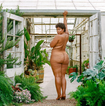 Tabria Majors