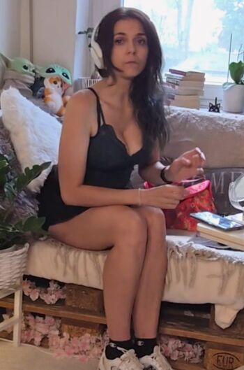 Tania Derveaux