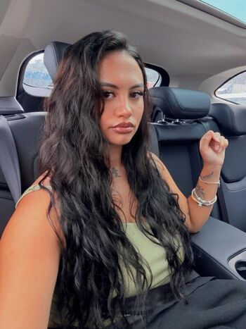 taylaraywhite