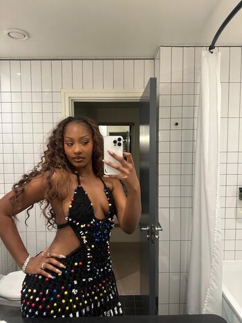 Full leaked Kammi rosensjkold / private onlyfans photo
