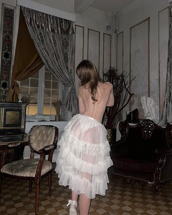 Full leaked Turkish petite girl/ private onlyfans photo