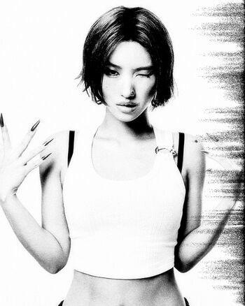 tiny.pretty.j