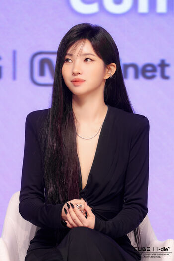 tiny.pretty.j