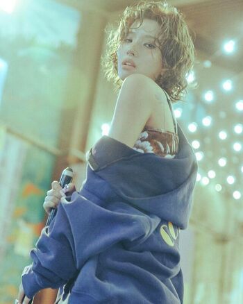 tiny.pretty.j
