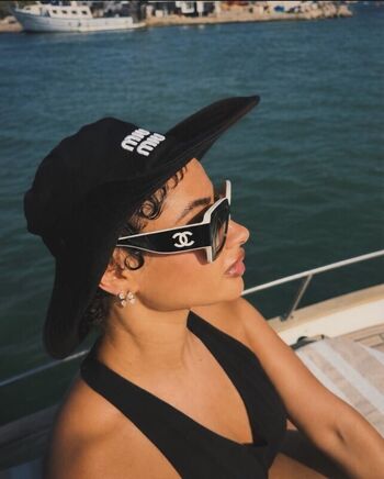 Tori Brixx