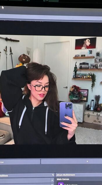 Valkyrae