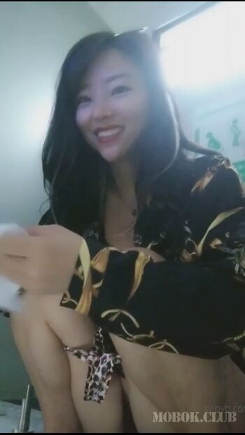 Voyeur Asian Pissing Toilet &Amp; Upskirts Only