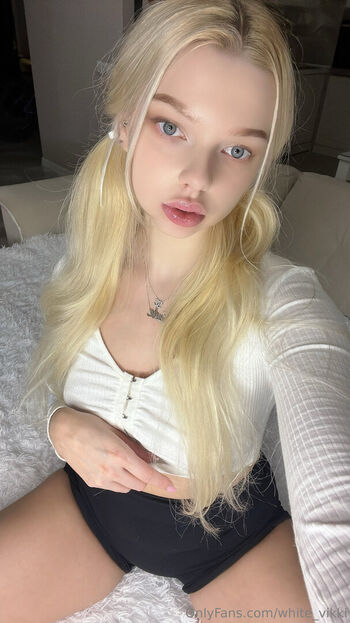 White Vikki