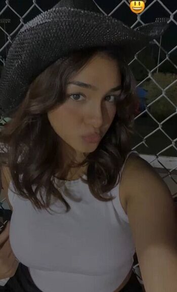 Full leaked La layana rous/ private onlyfans photo