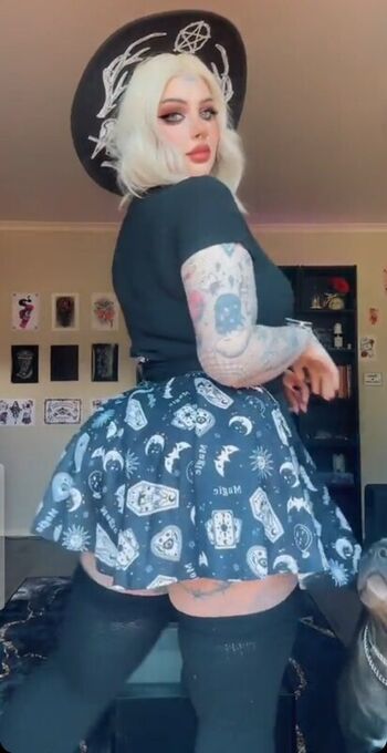 Full leaked Kit lilith/ private onlyfans photo