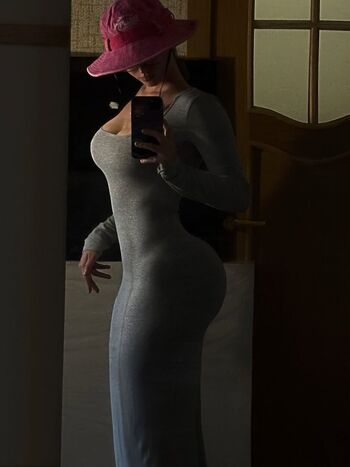 Full leaked Onaartist private onlyfans photo