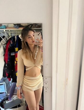Full leaked Laure valee/ private onlyfans photo